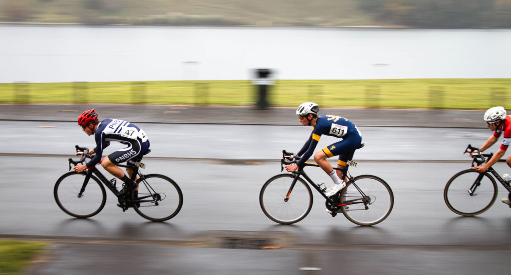 Racing during the North Island Secondary School Cycling Championships