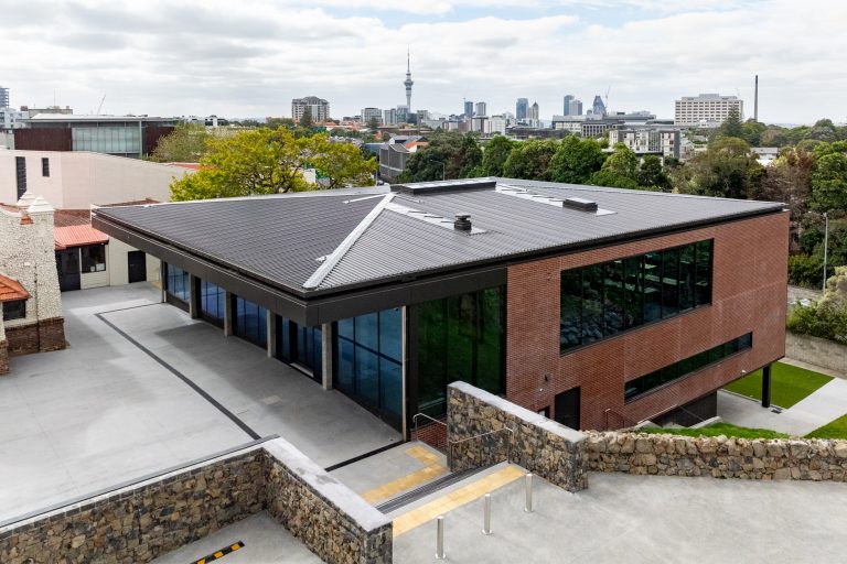 Te Ara Mātauranga, the School Library